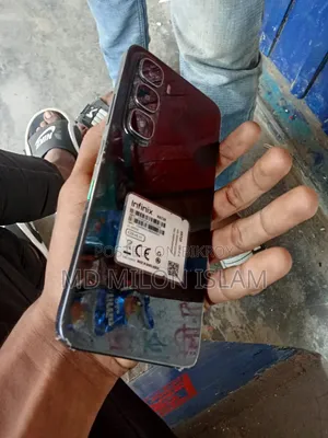 ইনফিনিক্স হট ৬০আই ১২৮ জিবি ব্ল্যাক