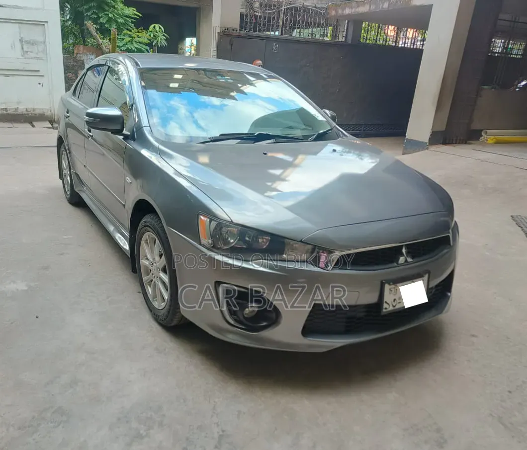 মিতসুবিশি ল্যান্সার ২০১৭ গ্রে