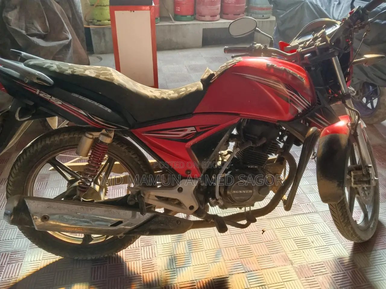 Runner Turbo 125 2019 Red