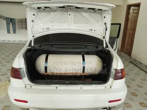 টয়োটা করোনা ১৯৯৬ পার্ল