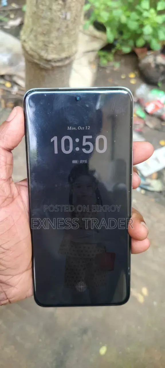 অনার ২০০ ৫১২ জিবি গ্রিন