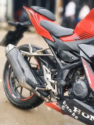 Honda CBR 2021 Red