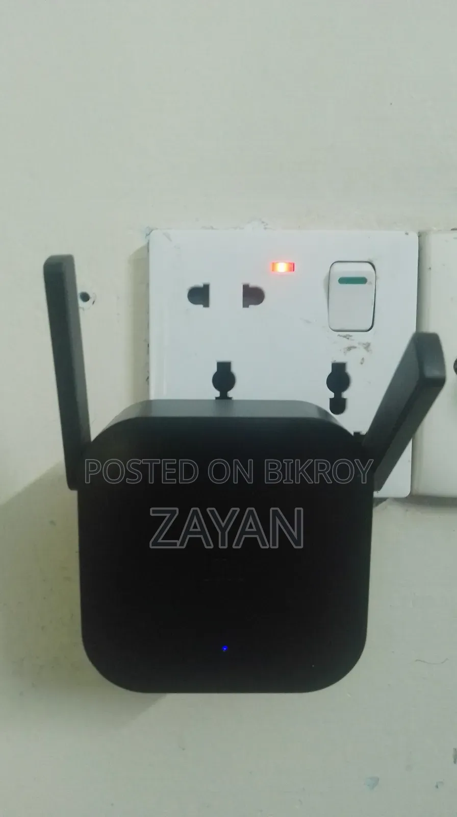 শাওমি ওয়াইফাই এক্সটেন্ডার প্রো (সামান্য ব্যবহৃত)
