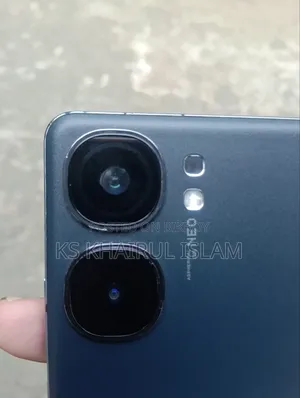 আইকিউও ২৫৬ জিবি ব্ল্যাক
