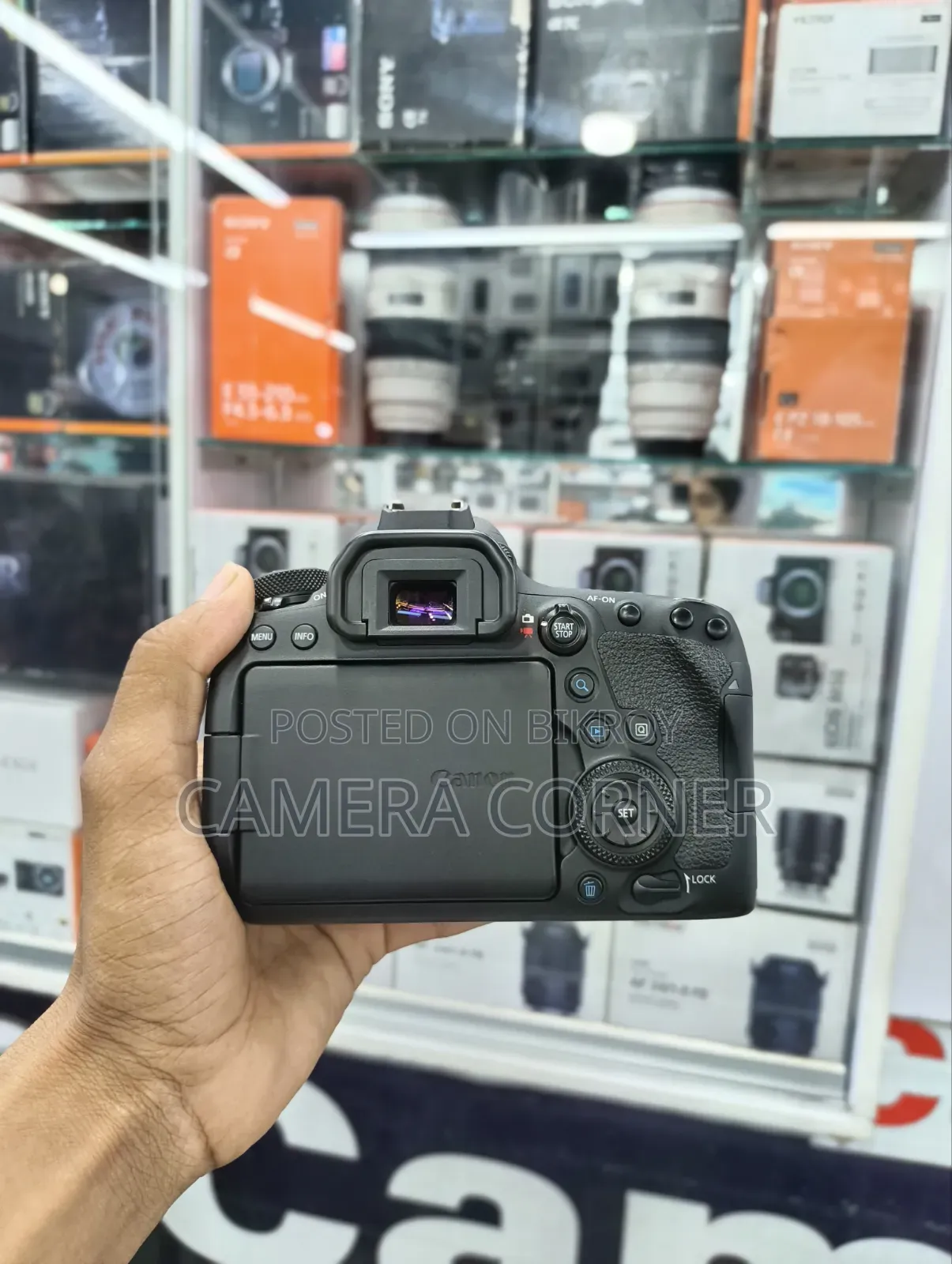 Canon 6D Mark II Camera