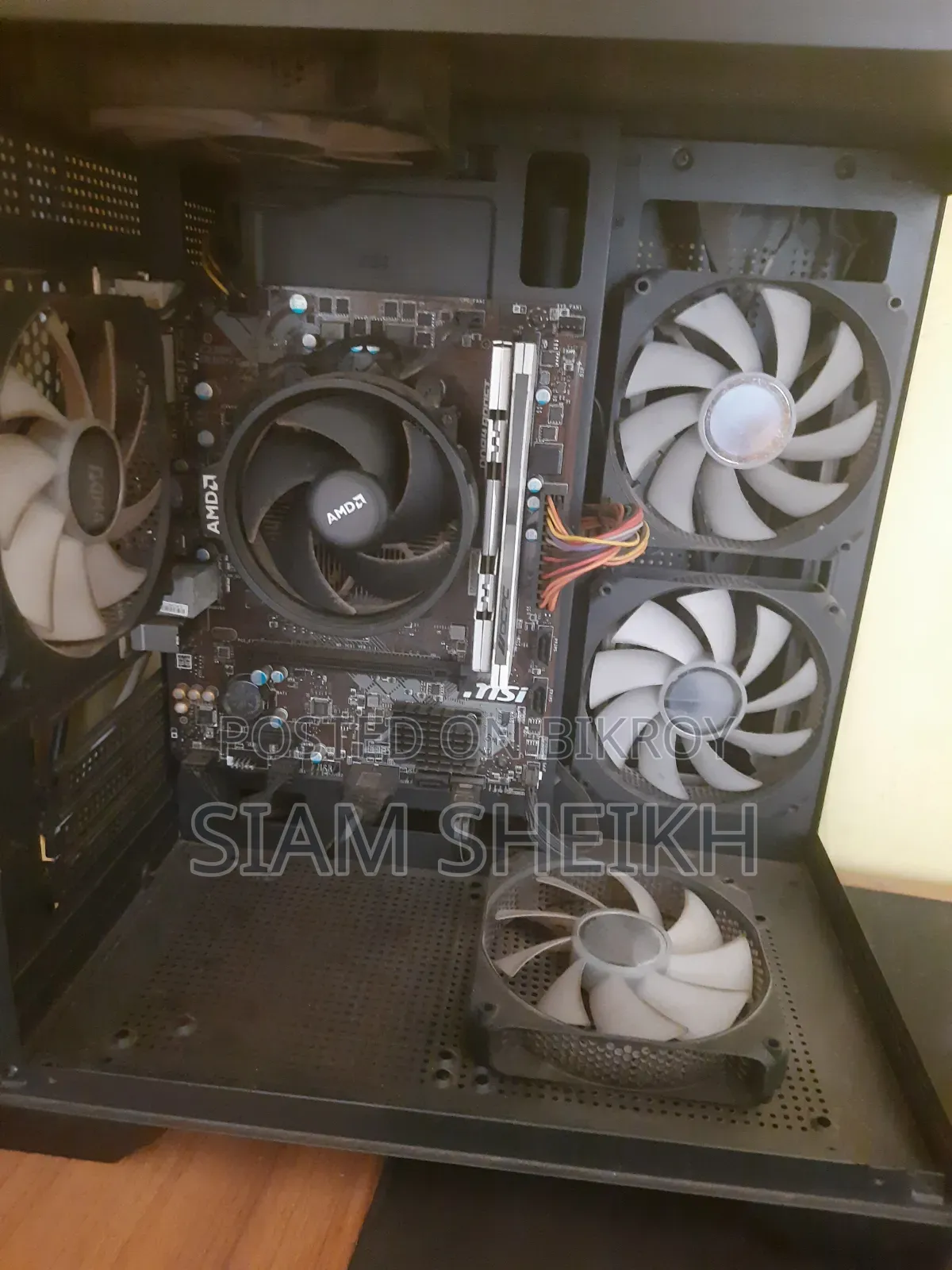 Desktop Computer MSI model 16GB AMD Ryzen 5 SSD 256GB