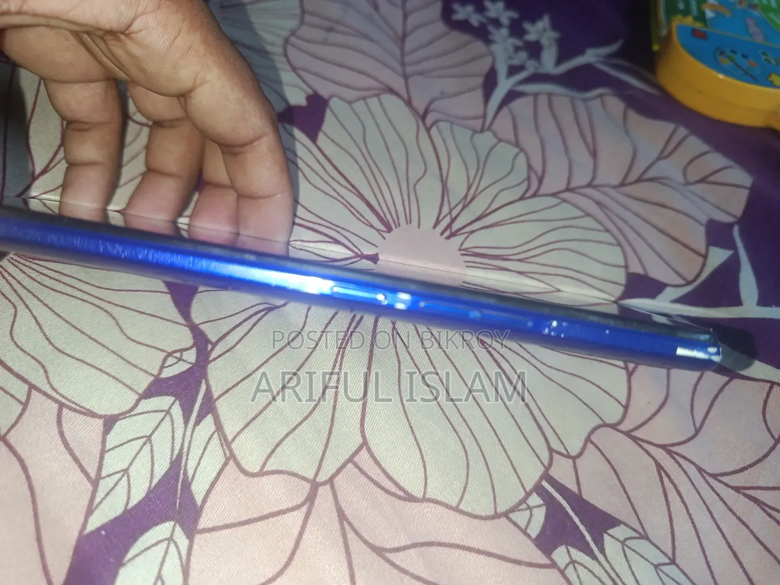টেকনো স্পার্ক ৬ এয়ার ৩২ জিবি নীল