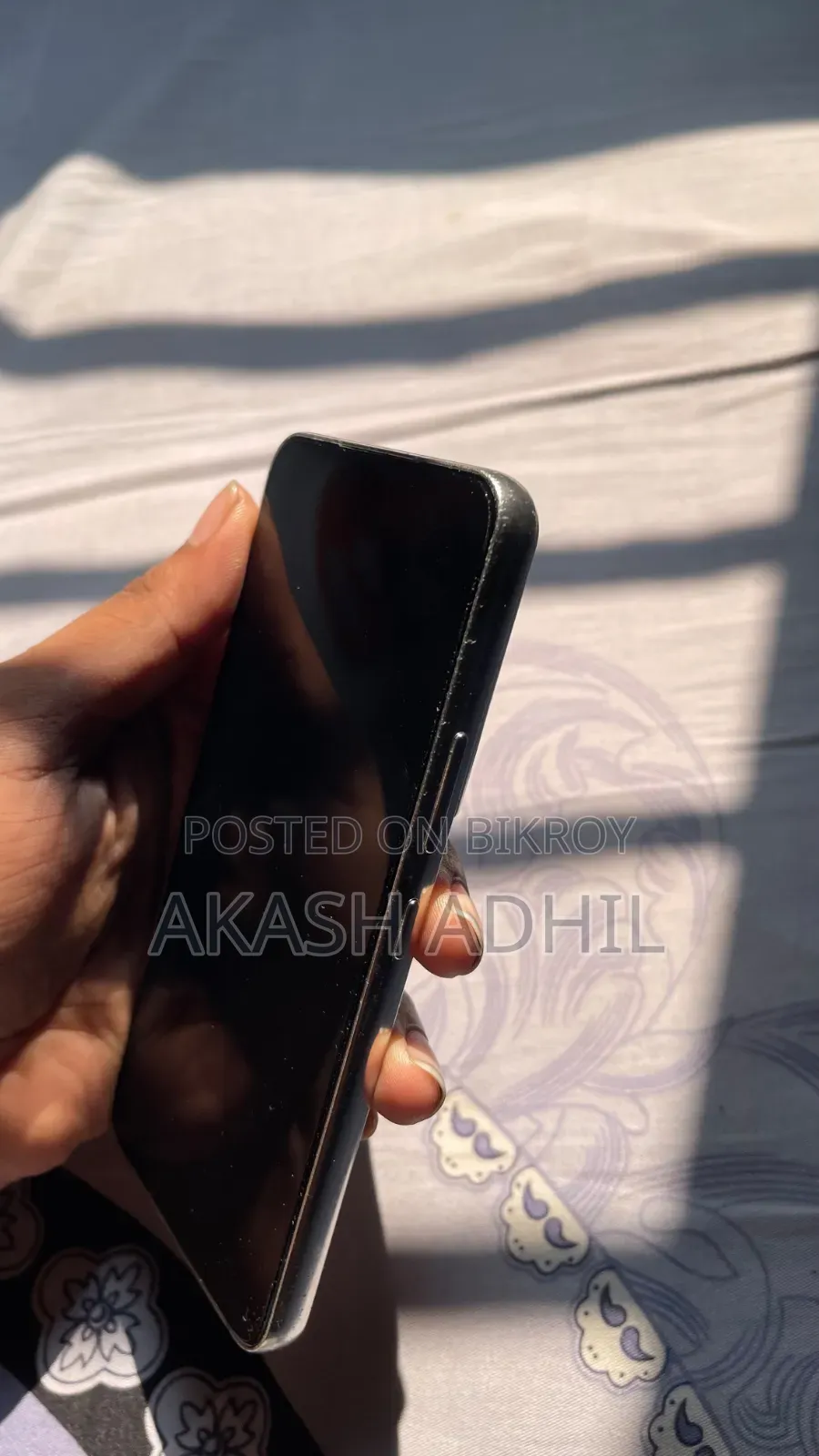 স্যামসাং গ্যালাক্সি এস২২ ৫জি ১২৮ জিবি সাদা
