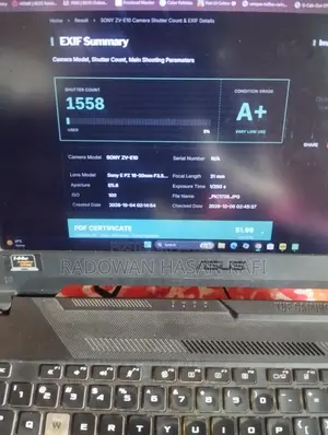 Sony ZV-E10 looks like brand new, about 97% fresh