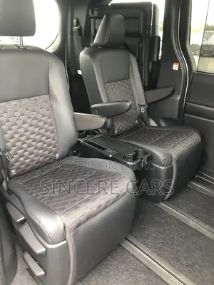 Toyota Voxy 2022 Pearl
