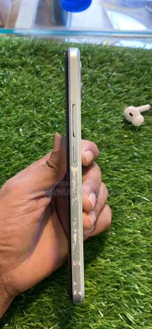 Symphony Z42 32 GB Bronze