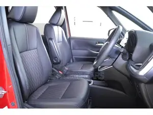Toyota Noah 2022 Red