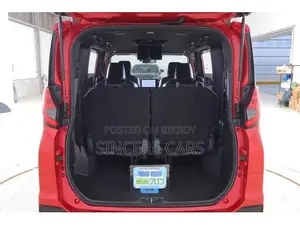 Toyota Noah 2022 Red