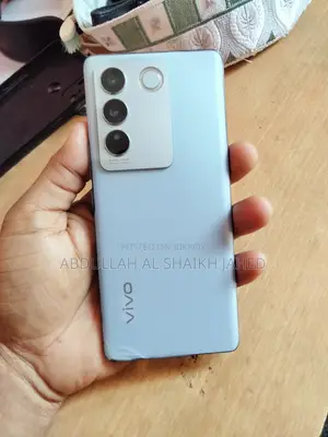 ভিভো ভি২৭ ৫জি ২৫৬ জিবি নীল