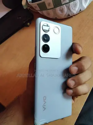 ভিভো ভি২৭ ৫জি ২৫৬ জিবি নীল