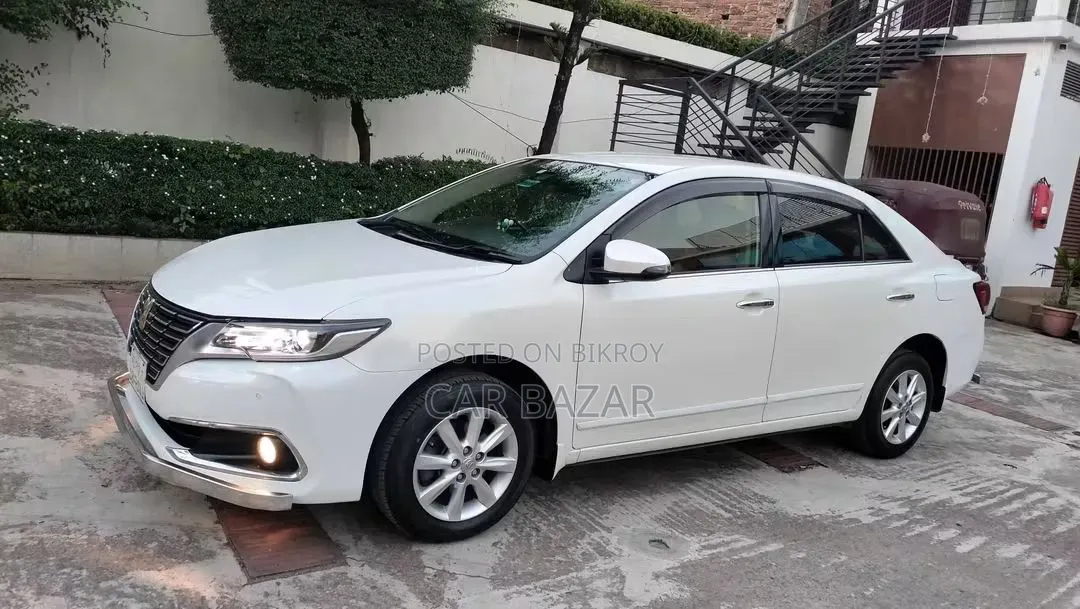 Toyota Premio 1.5 FWD 2020 Pearl
