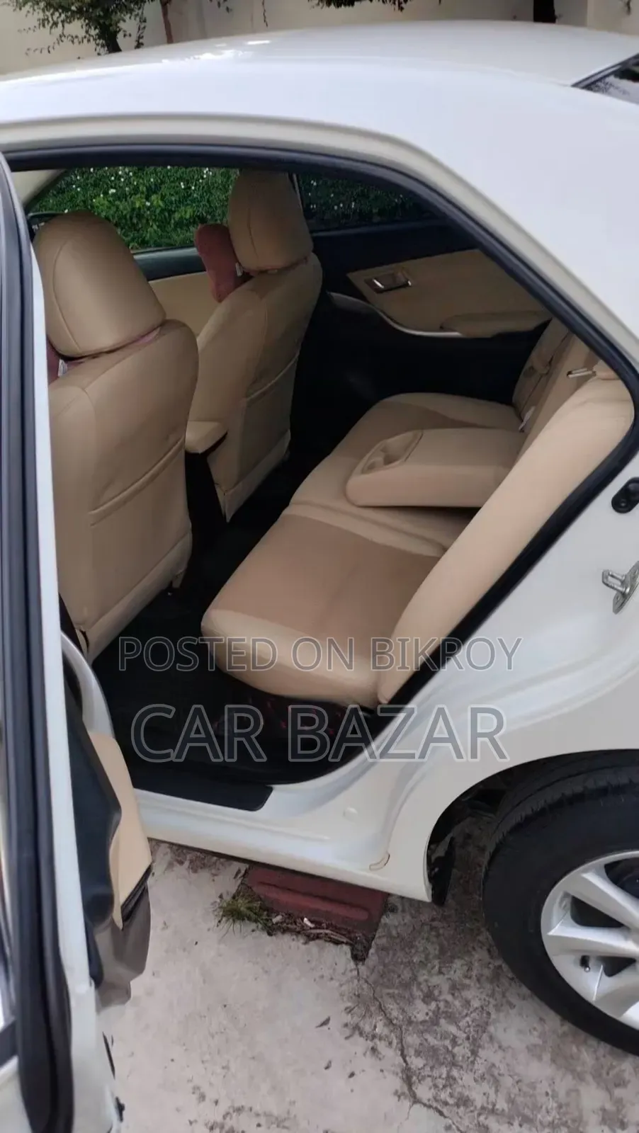 Toyota Premio 1.5 FWD 2020 Pearl