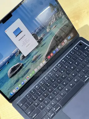 Laptop Apple MacBook Air 2025 M4 16GB Apple M4 SSD 256GB