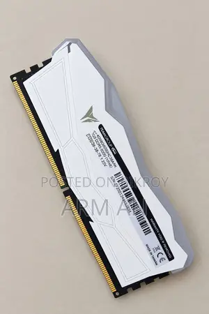 Teamgroup T-Force Delta RGB 8gb Ddr5 6000mhz White Ram