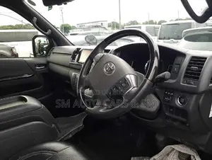 Toyota HiAce 2022 Black