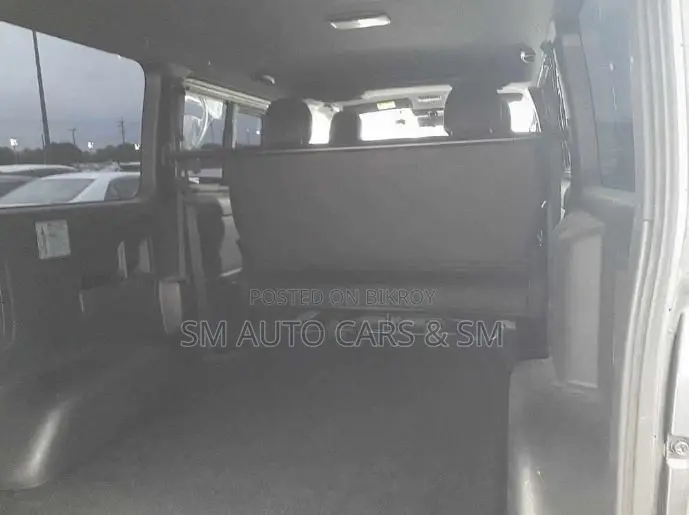 Toyota HiAce 2022 Black
