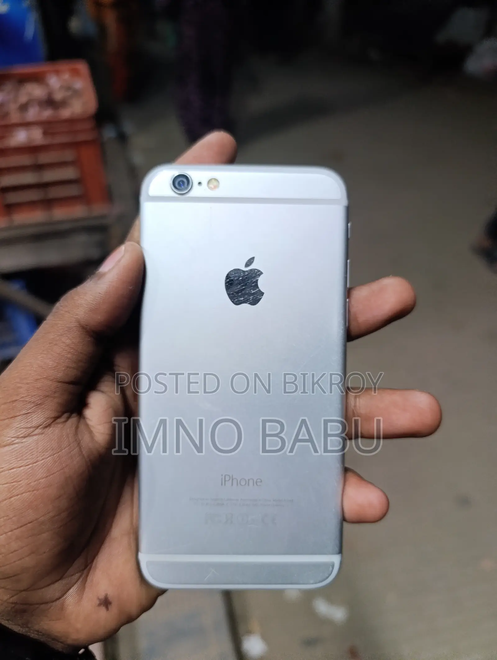 অ্যাপল আইফোন ৬ ৬৪ জিবি সাদা