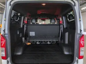 Toyota HiAce 2023 White