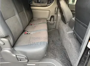Toyota HiAce 2021 Black