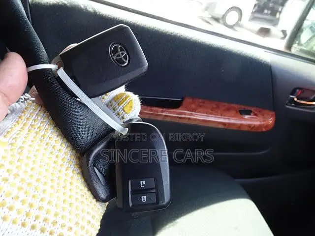 টয়োটা হাইএচ ২০২১ ব্ল্যাক