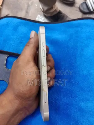 Apple iPhone 13 128 GB White