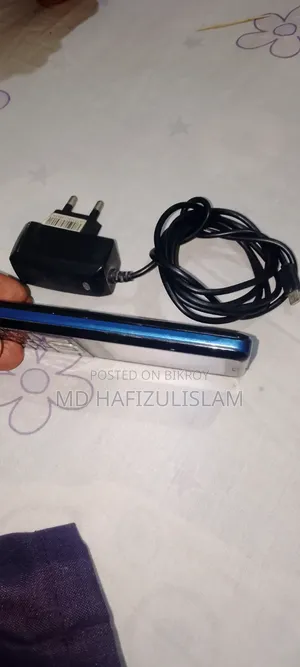 Symphony L270 Black