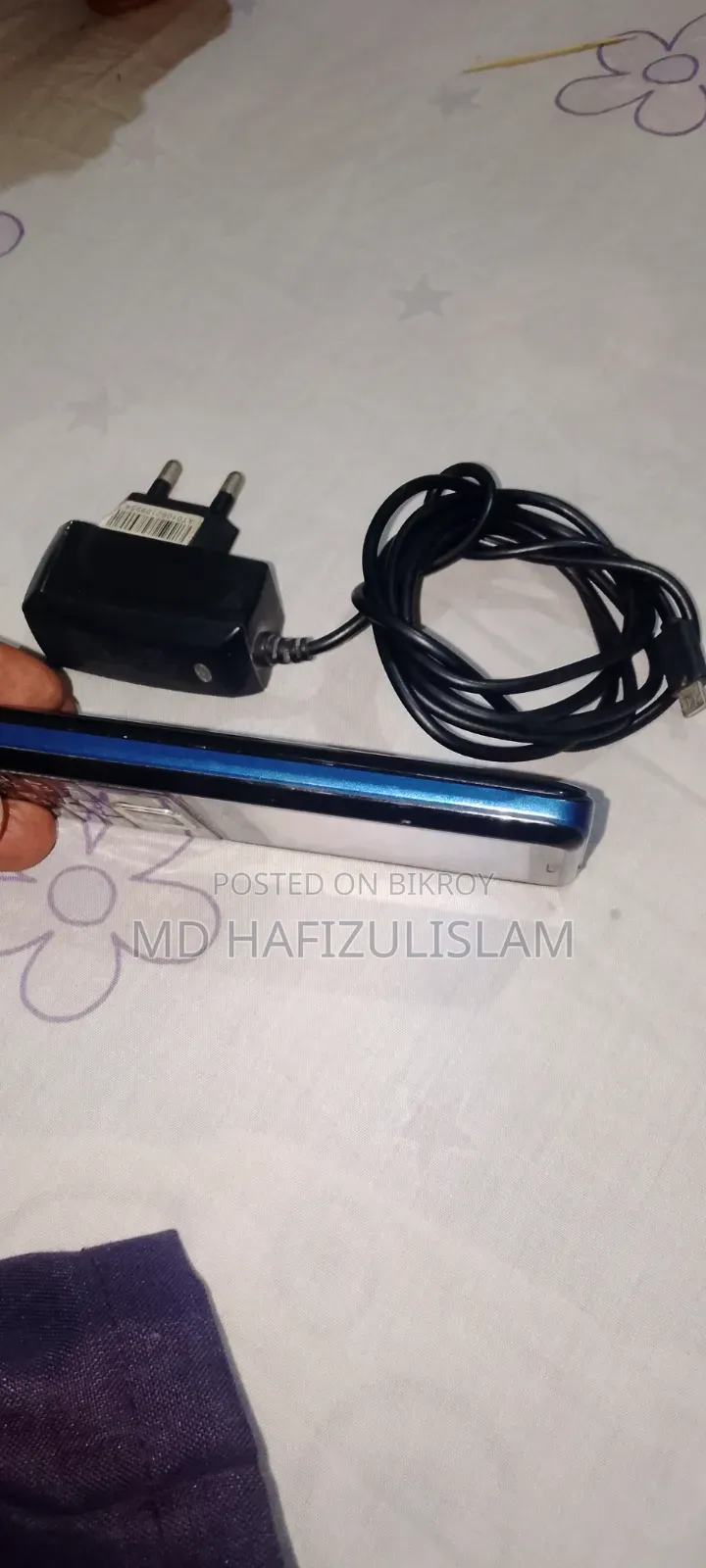 Symphony L270 Black
