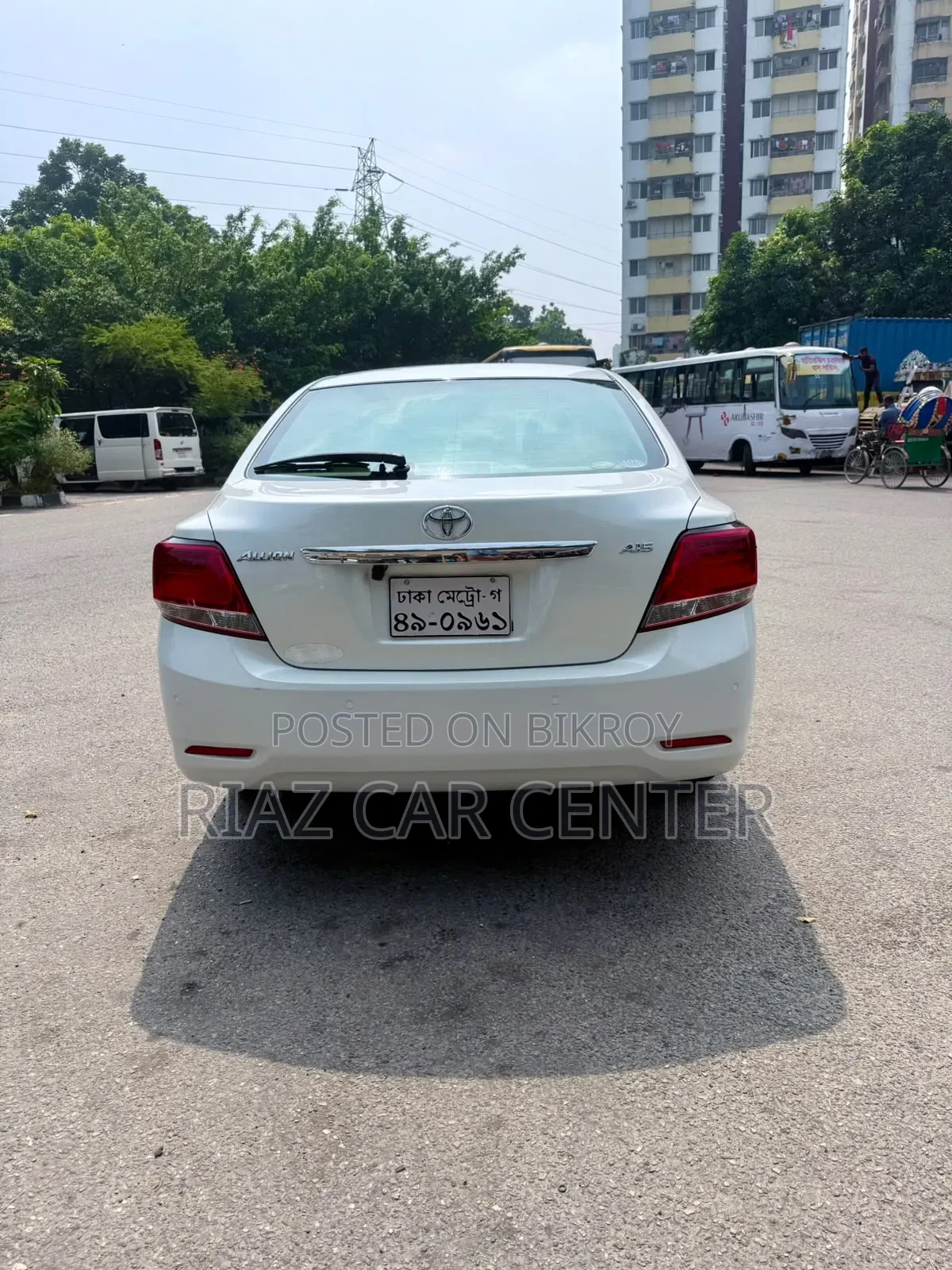 টয়োটা অ্যালিওন ২০১৬ পার্ল