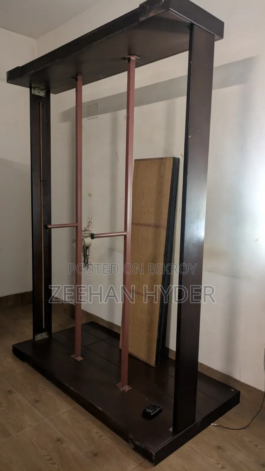 রিগাল প্যারাডাইস ডাবল বেড সাইড টেবিলসহ