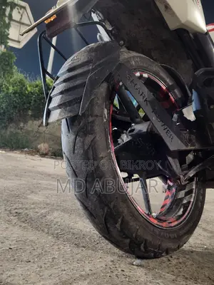 Yamaha FZ ২০১২ সাদা