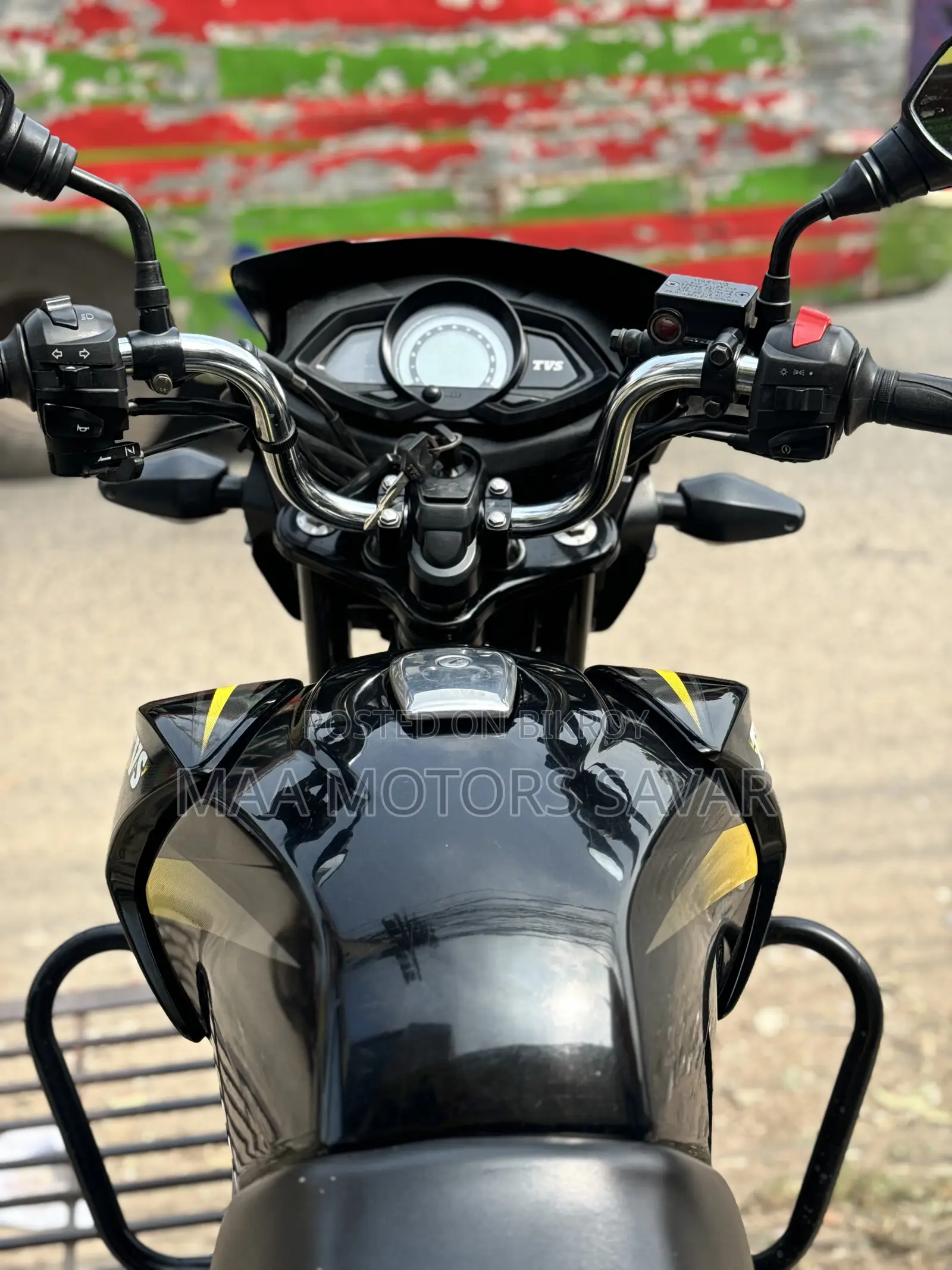 TVS Stryker 125 2022 Yellow