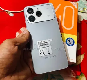 টেকনো স্পার্ক ৪০ ১২৮ জিবি