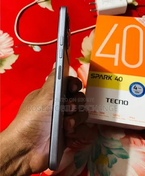 Tecno Spark 40 128 GB