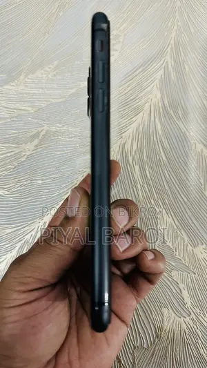 Apple iPhone 11 128 GB Black
