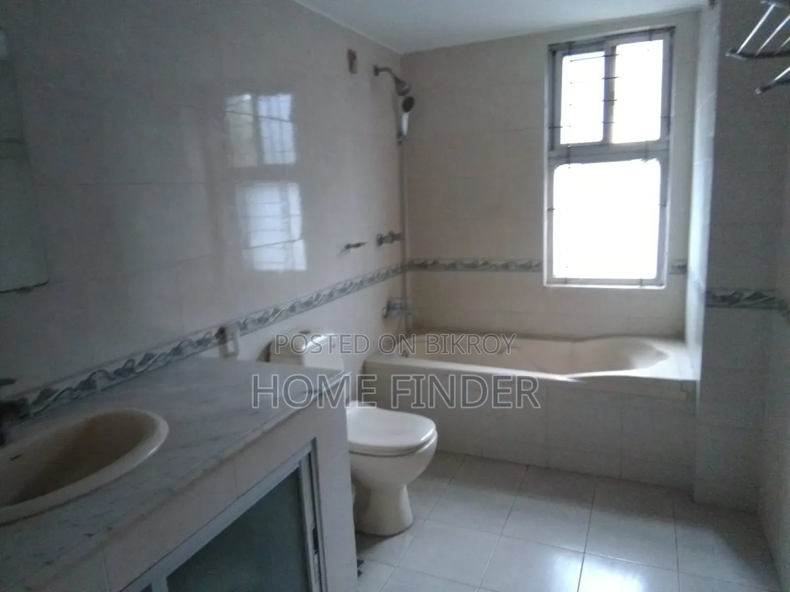 3 Bedroom Apartment in Gulshan for rent