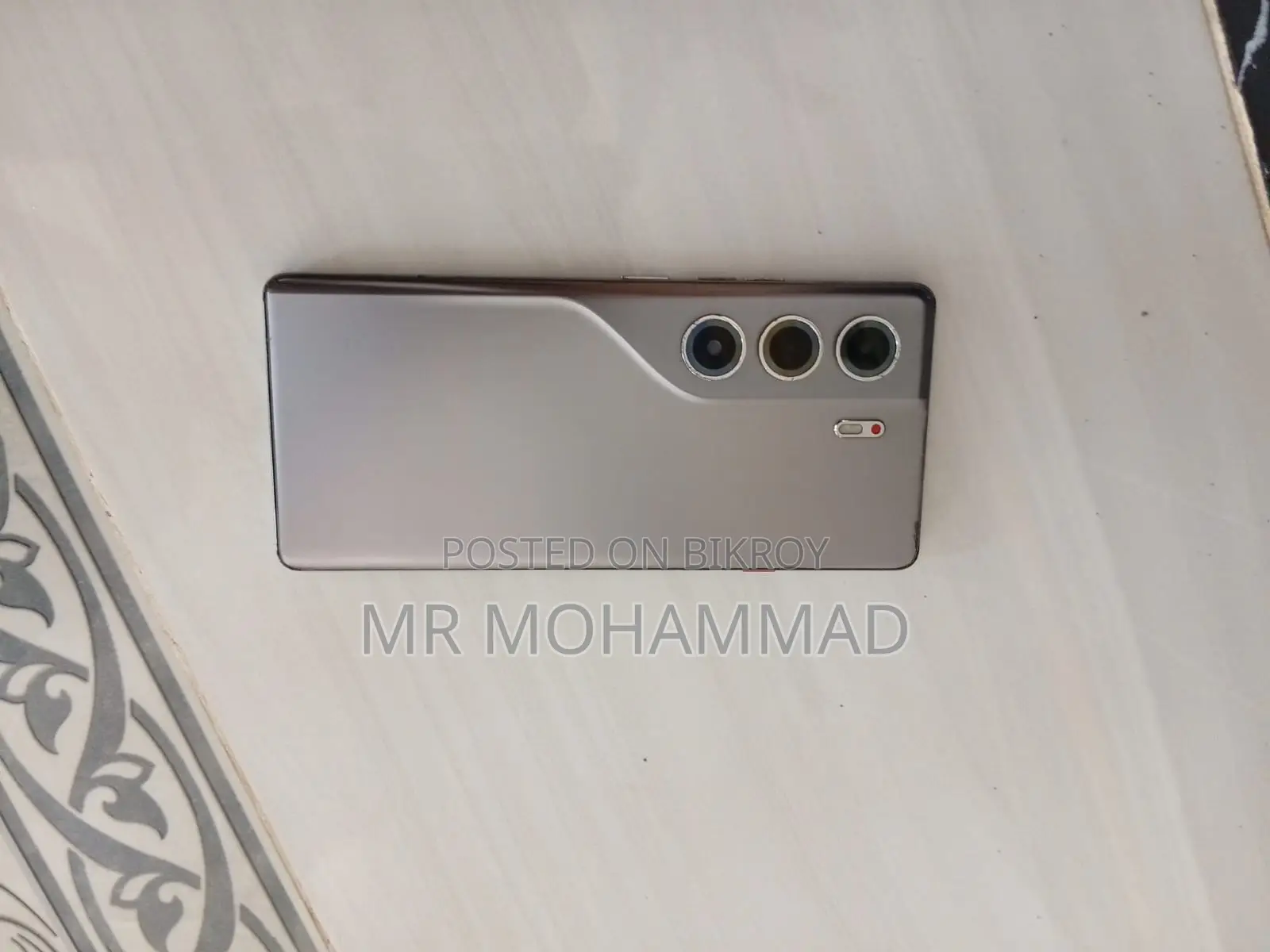 টেকনো ক্যামন ৪০ প্রো ৪জি ২৫৬ জিবি ব্রোঞ্জ