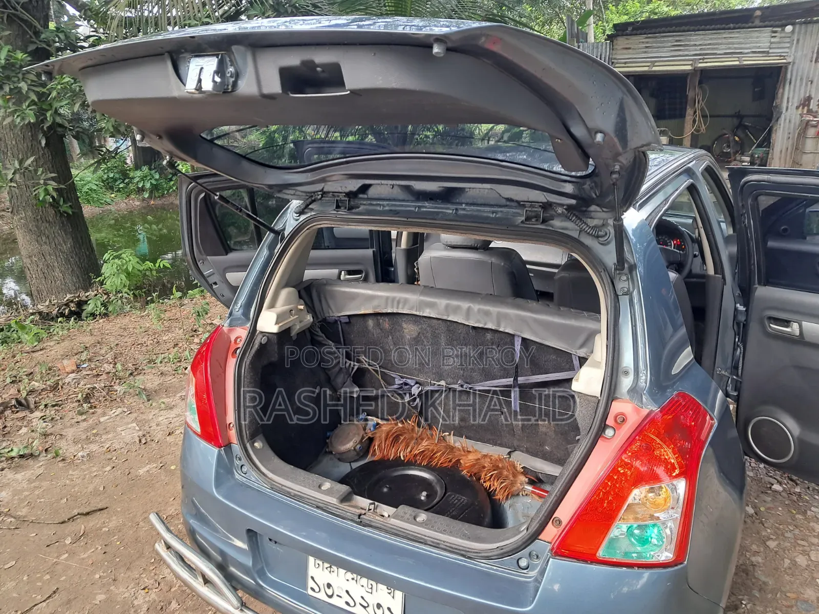 সুজুকি সুইফট স্পোর্ট ২০১১ গ্রে