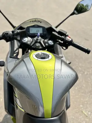 Suzuki Gixxer SF 2025 Green