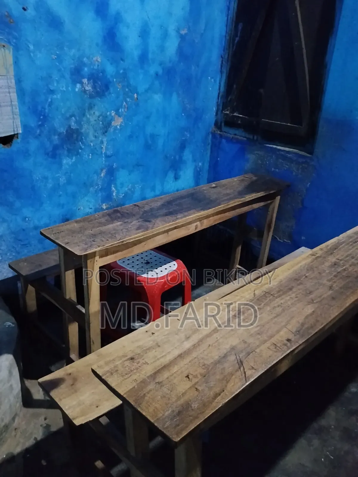 2 Benches of 3.5/3 feet will be sold.