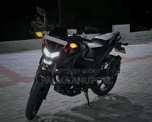হোন্ডা এক্স-ব্লেড ১৬০ ২০২১ কালো