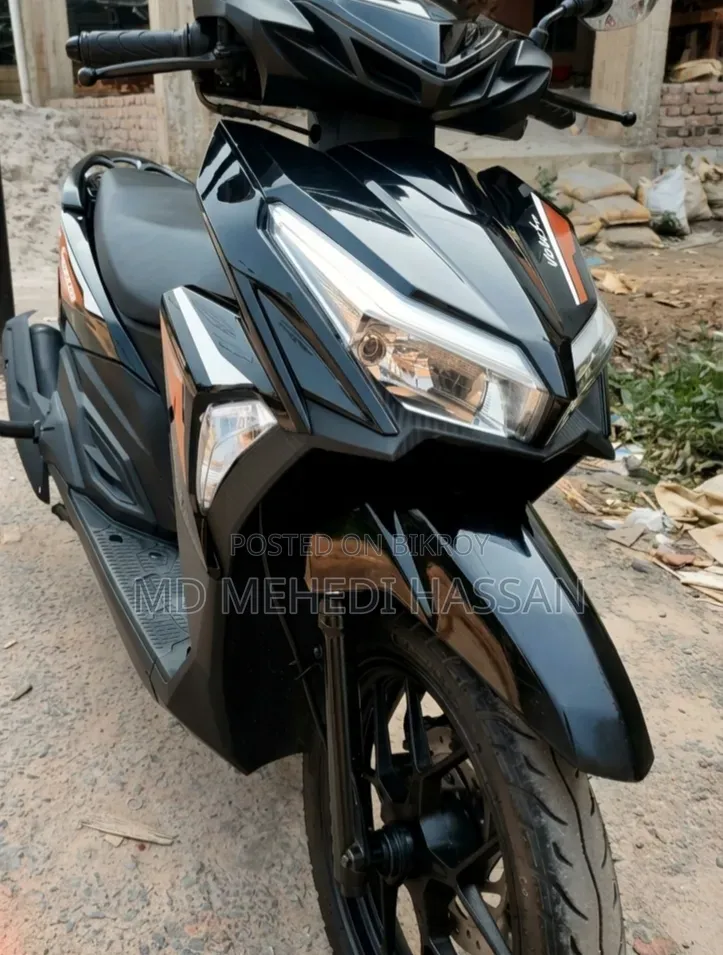 নতুন স্পিডার ভোলেক্স ১২৫ ২০২৫ কালো