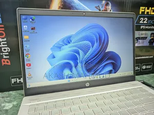 Laptop HP Pavilion 14-ce3064st 8GB Intel Core i5 SSD 256GB