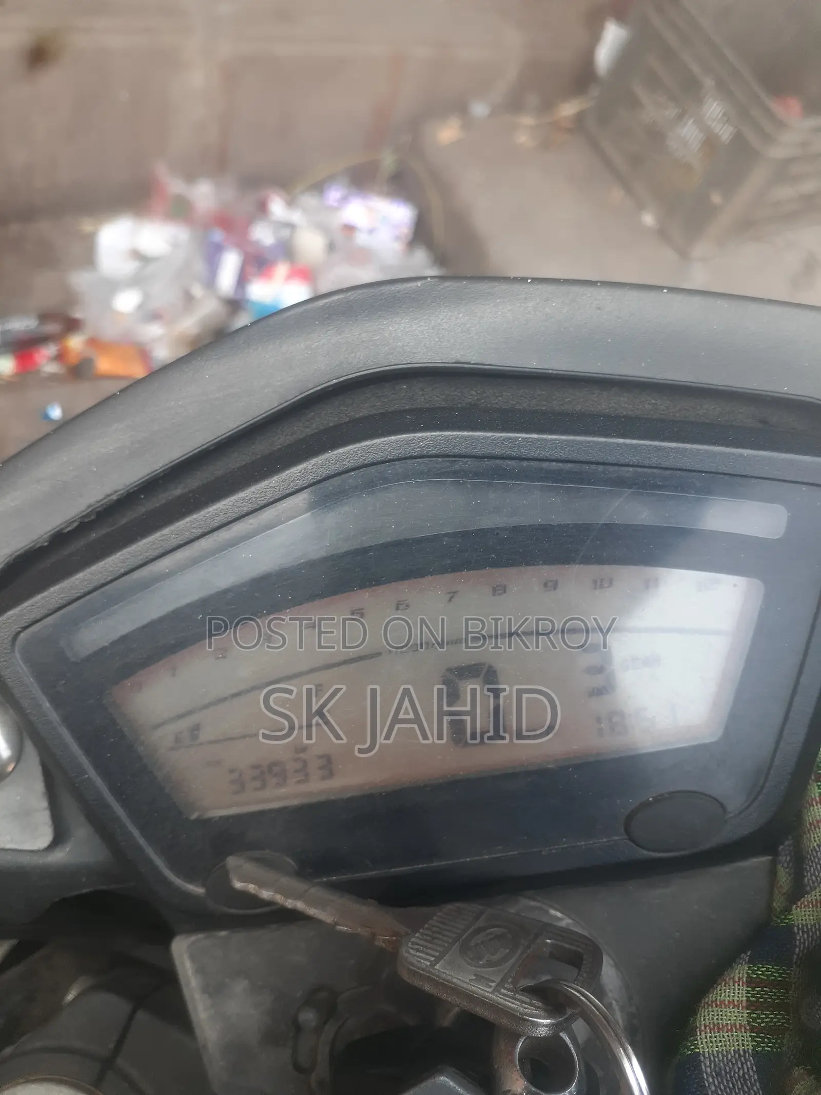 রানার বোল্ট ১৬৫আর ২০১৯ কালো