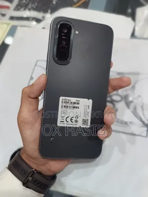 New Infinix Hot 70 128 GB Black