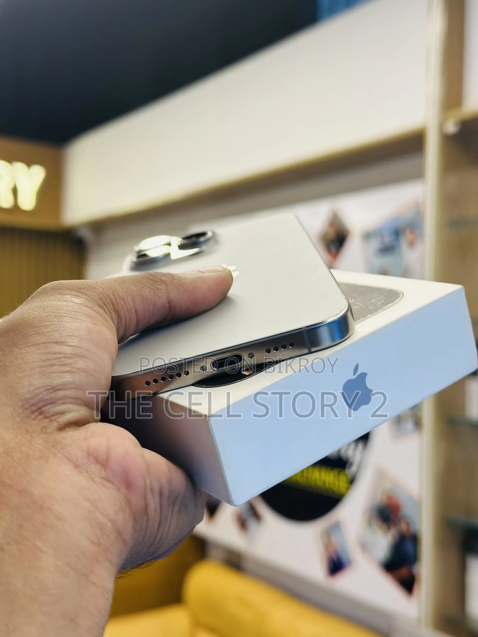 Apple iPhone 16 Pro Max 256 GB Silver
